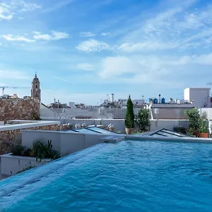 Hotell Well And Málaga