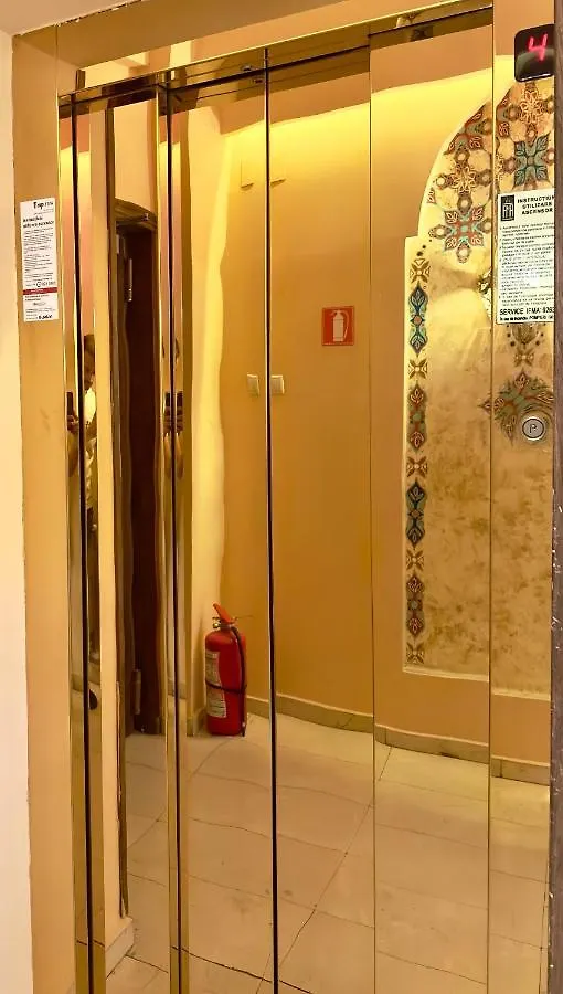 Piccolo Mondo By Citybookings Bukarest