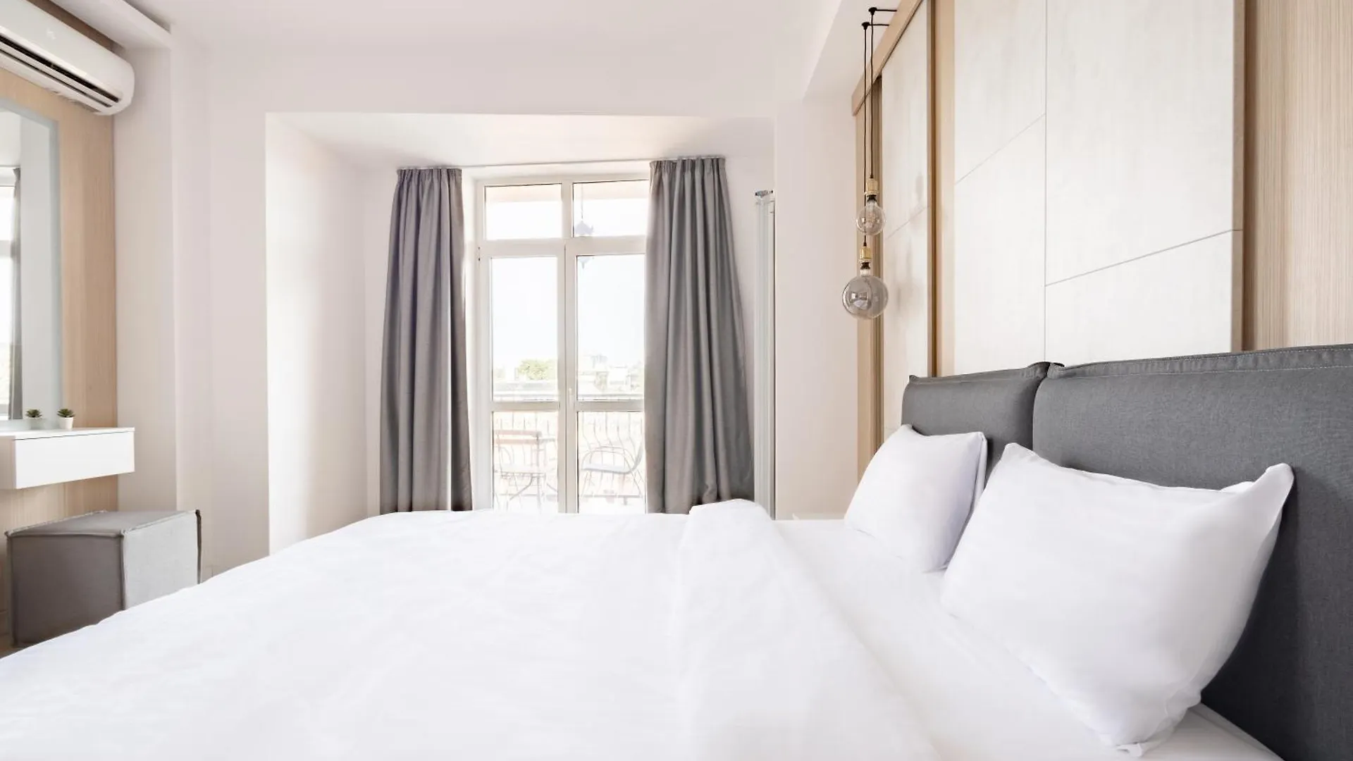 Aparthotel Piccolo Mondo By Citybookings Bucharest