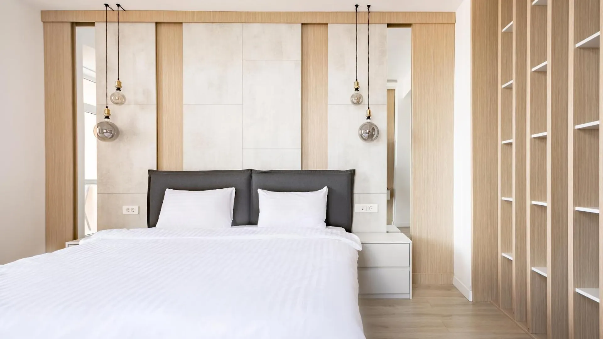 Piccolo Mondo By Citybookings Bucharest 3*,