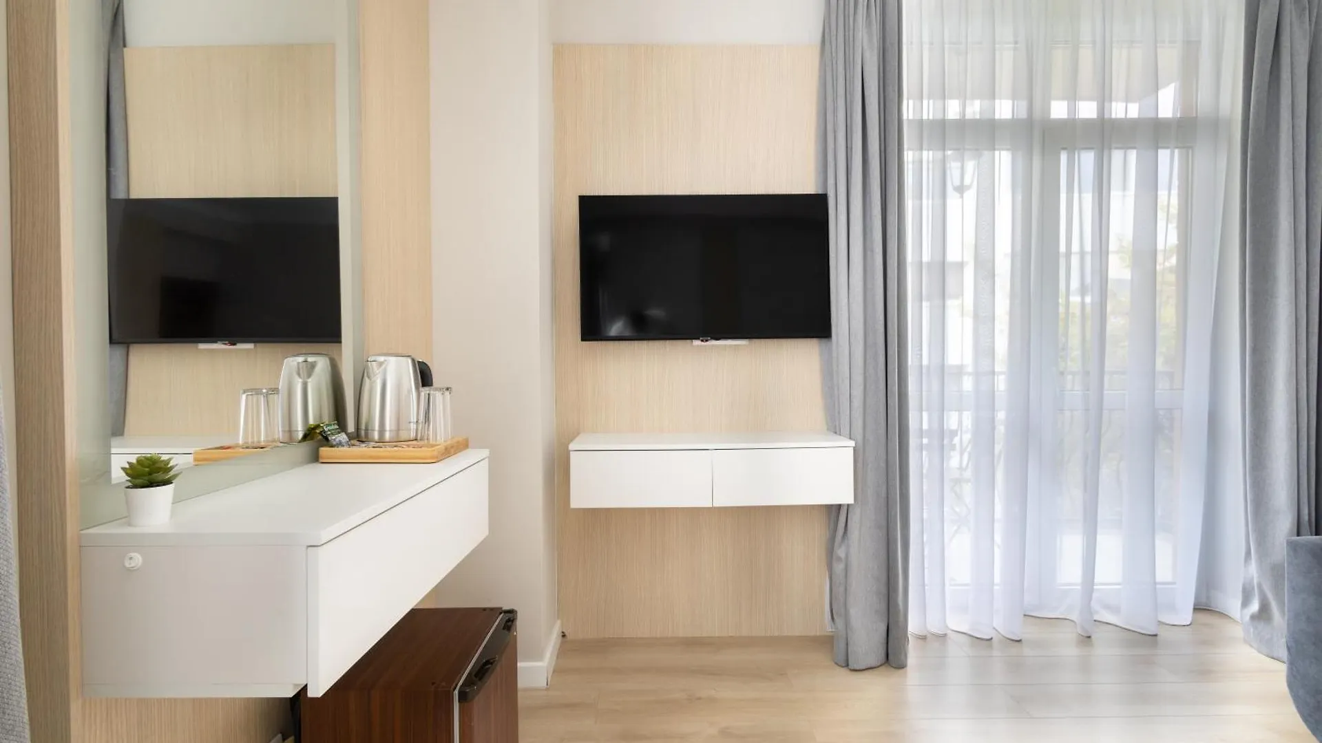 Piccolo Mondo By Citybookings Bukarest